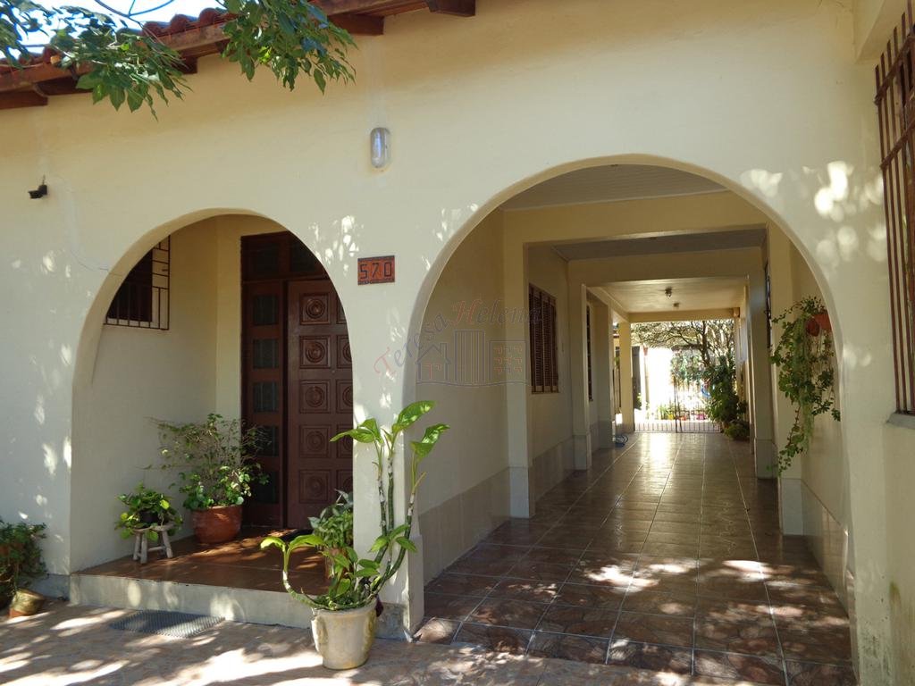 Casa 4 Dormitórios